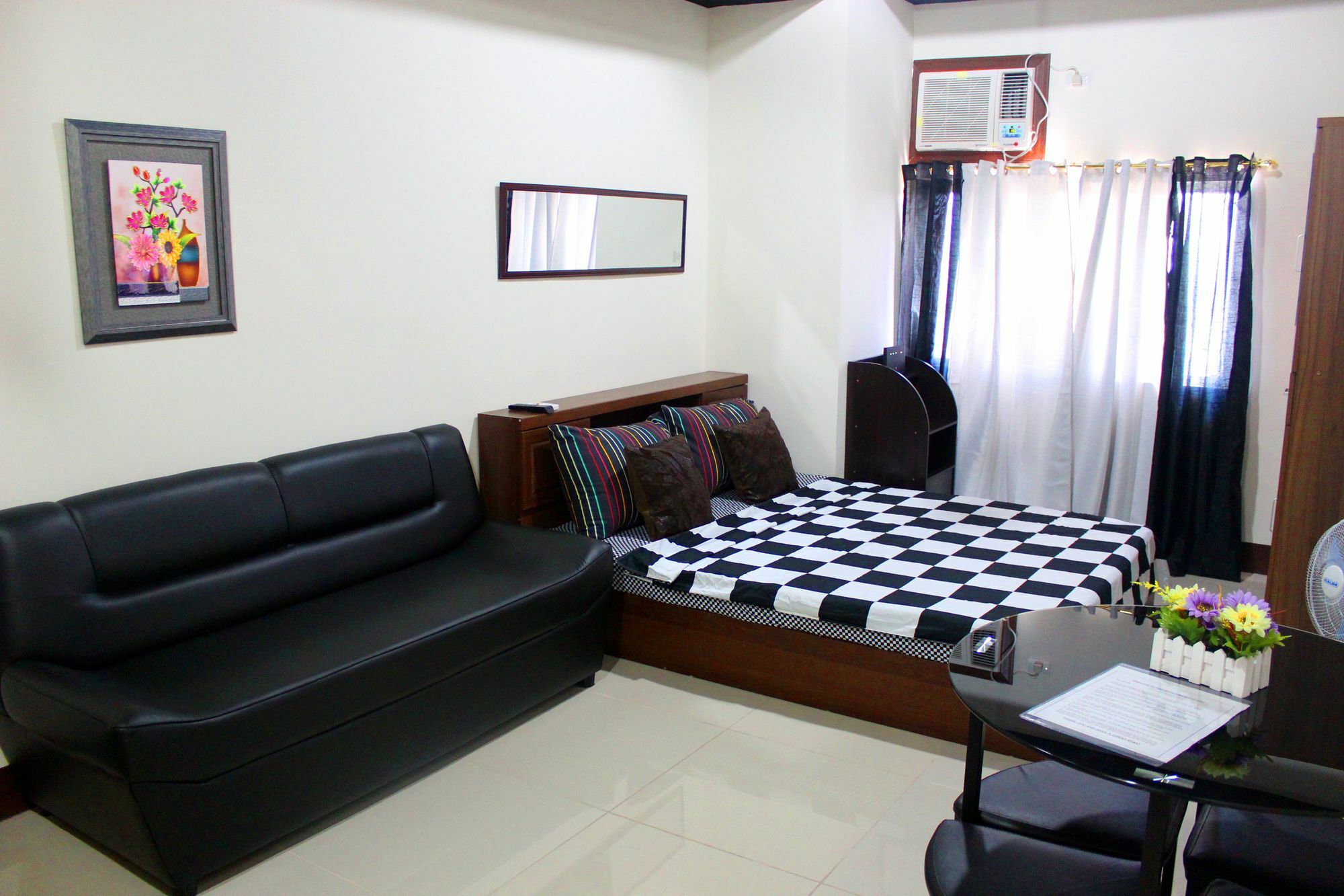 Feel Great Stay Condotels - San Marino Cebu Exterior photo